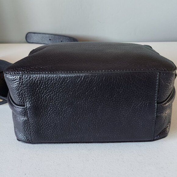 Moonshaft Dual Zip Crossbody "EUC" - Picture 4 of 16